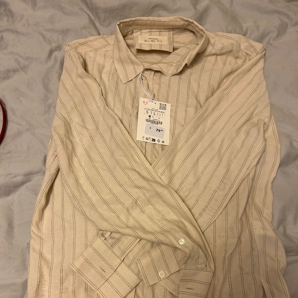 BNWT men dress shirt SIZE SMALL - Picture 1 of 2